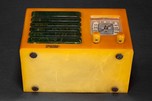 FADA 5F60 Catalin Radio Yellow with Blue Insert Grill